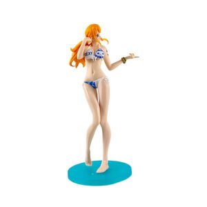 Nami En Bikini